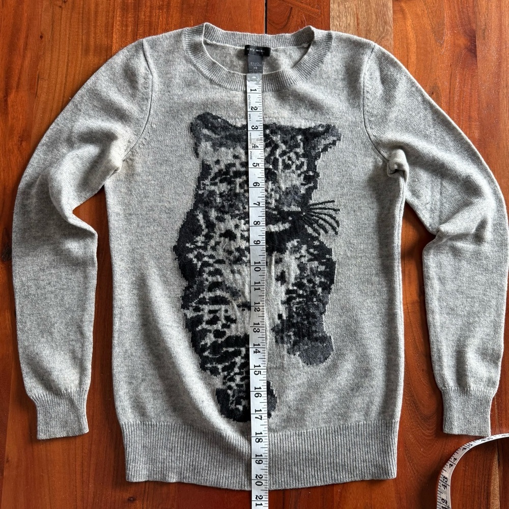Only Mine Cashmere Blend Gray Animal Print Crewneck Sweater - Picture 6 of 8